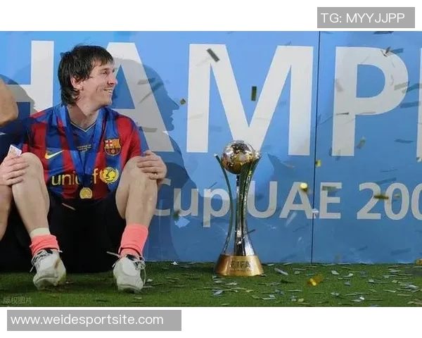 梅西夜访诺坎普引发猜测巴萨高层对此毫不知情对拉波尔塔竞选无益